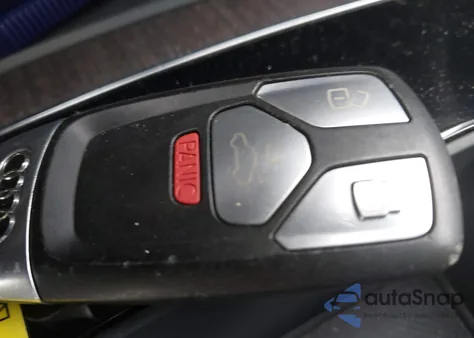 2021 Audi Q5 Premium 45 Tfsi Quattro S Tronic z USA, uszkodzony, nr VIN WA1AAAFY2M2082189